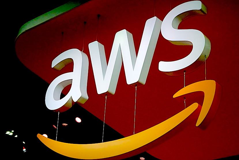 亚马逊云服务（AWS）荣获2020中国公有云平台用户满意度第一等六项殊荣