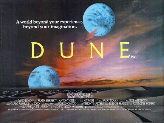 　1984年电影《沙丘》海报，相距如此远的双满月是不可能出现的 / IMDB